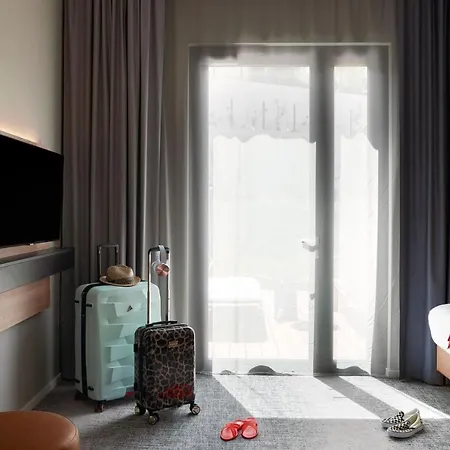 Moxy Sophia Antipolis Biot
