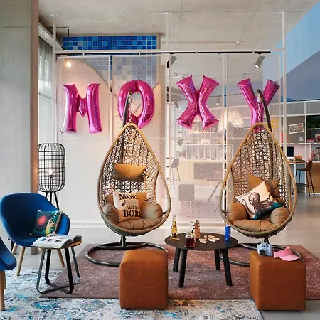 Hotel Moxy Sophia Antipolis Biot