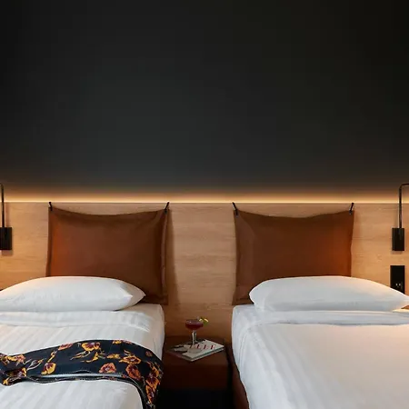 Hotel Moxy Sophia Antipolis Biot